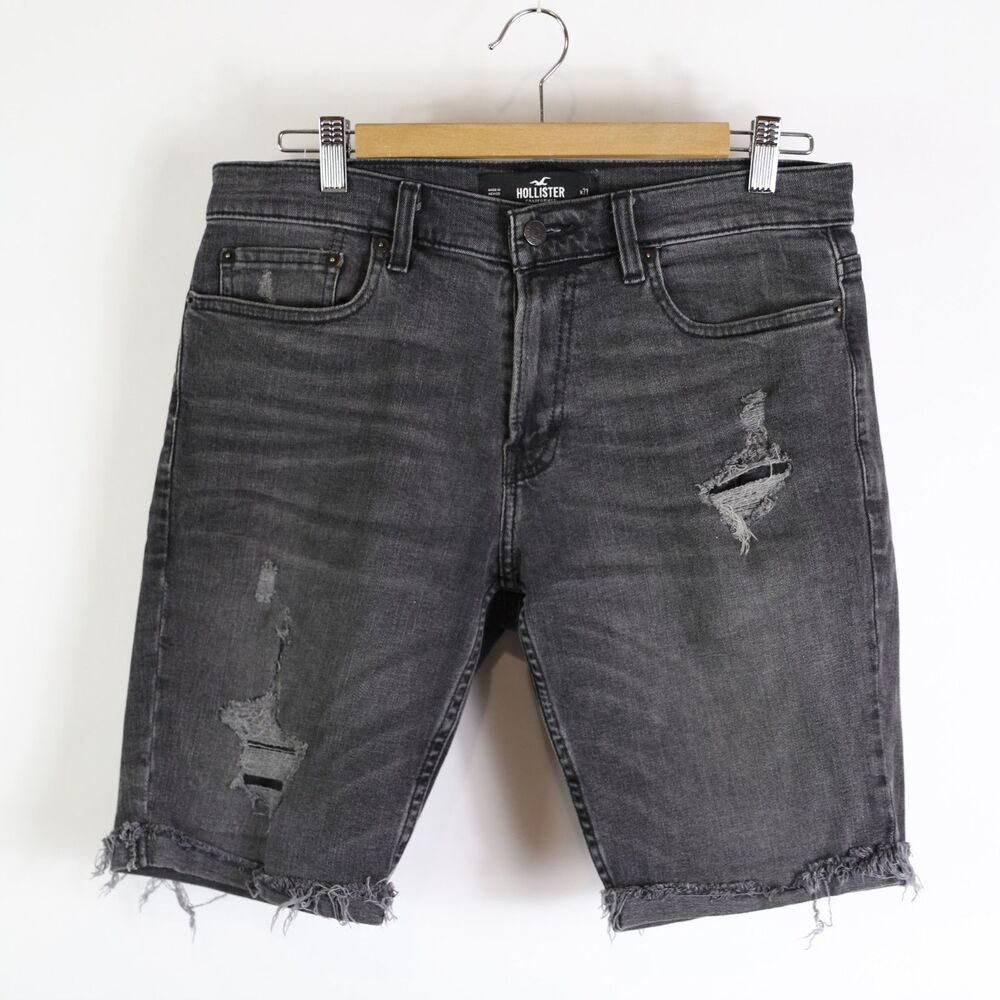 Hollister Skinny Denim Short 9"size 31